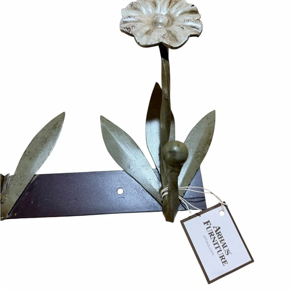 Floral Wall Hook Decor - Orange, Cream, Green